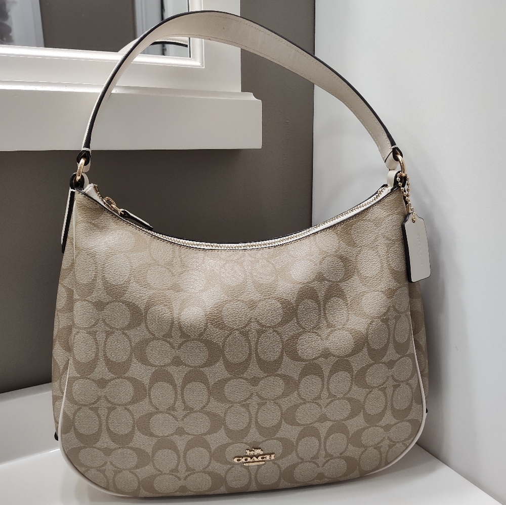 🥰EUC Coach #F29209 Signature Monogram Logo Leather Shoulder Satchel Bag, 🤎 - Picture 3 of 16